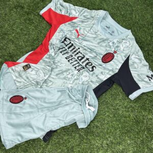 لباس دروازه بانی میلان ۲۰۲۶-۲۰۲۵ | هوادار