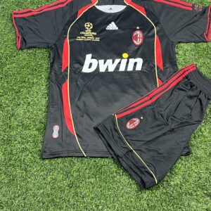 لباس کلاسیک میلان ۲۰۰۷-۲۰۰۶ کیت سوم